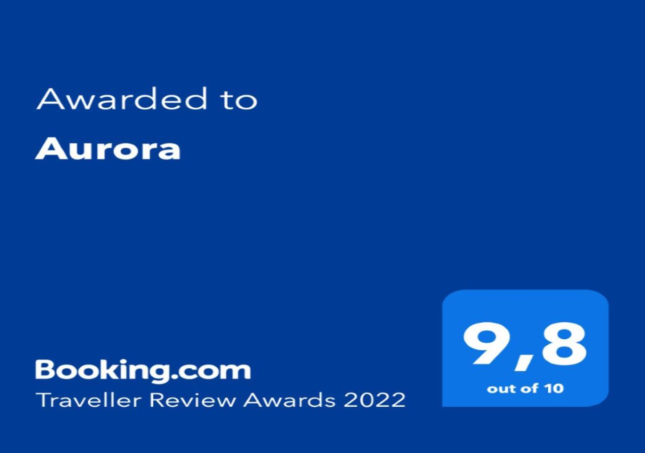 LižnjanAurora公寓 外观 照片